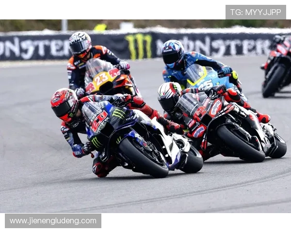 MotoGP捷克站正赛强降雨